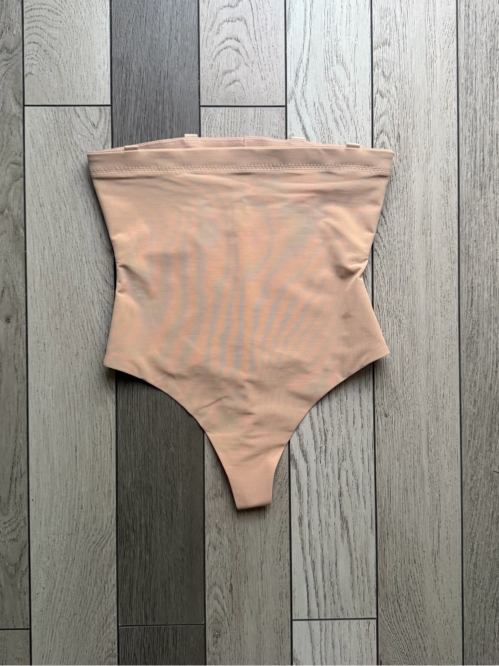 Honeylove SuperPower Thong Sand size L NWT